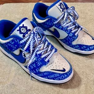 Nike Blue and White Graphic Low-Top Athletic Sneakers
